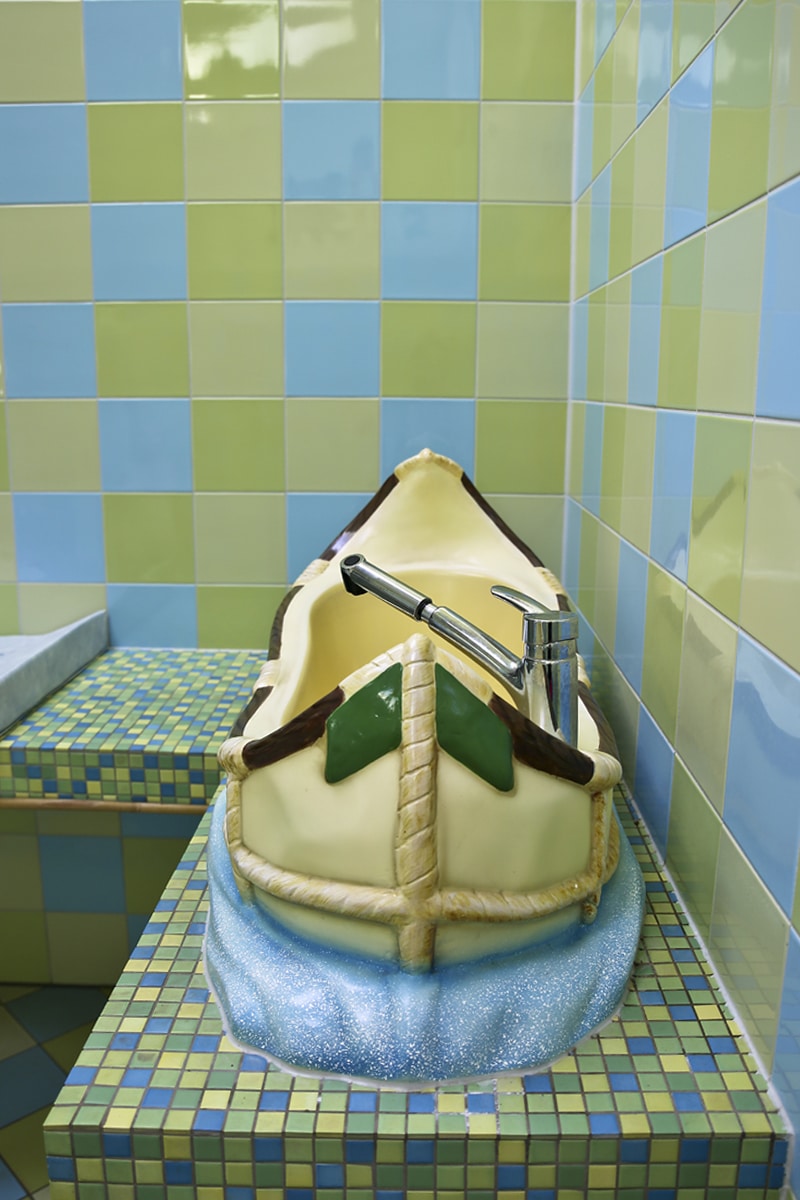 Kinderbad - Wickeltisch mit Babybadewanne