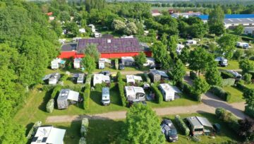 Drohen Aufnahme vom Campingplatz Ostsee